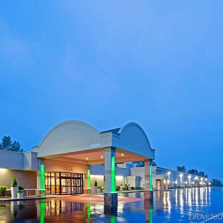 Holiday Inn Johnstown-Gloversville Ngoại thất bức ảnh